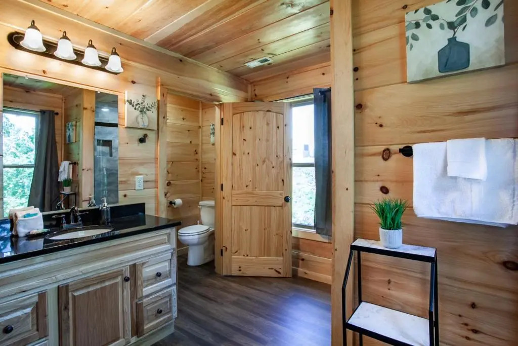 Bandit Lodge BRAND NEW CABIN w Pool