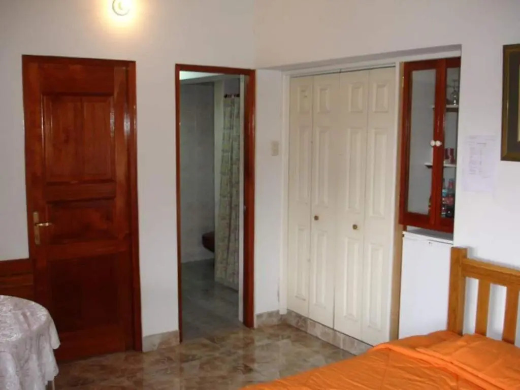 Swiss Chalet with Private Kitchen near Lima