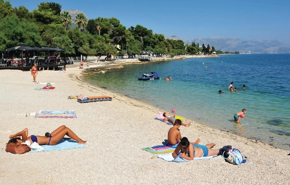 Beautiful Home in Kastel Stari with Hot Tub, Sauna & Outdoor Swimming Pool