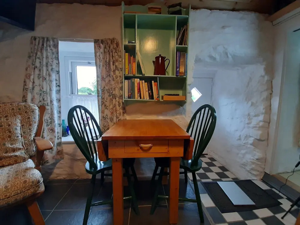CherryTreeCottage - Cosy 19thCentury Pet Friendly