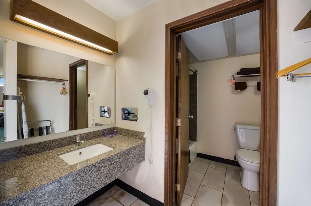 Rodeway Inn