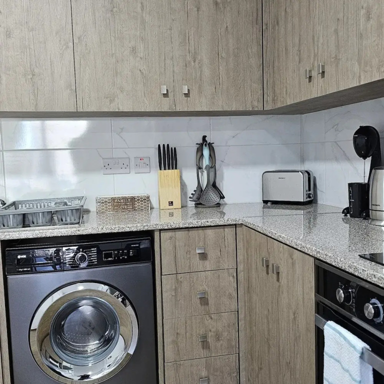110 PRO - Stay Blissful Apartment