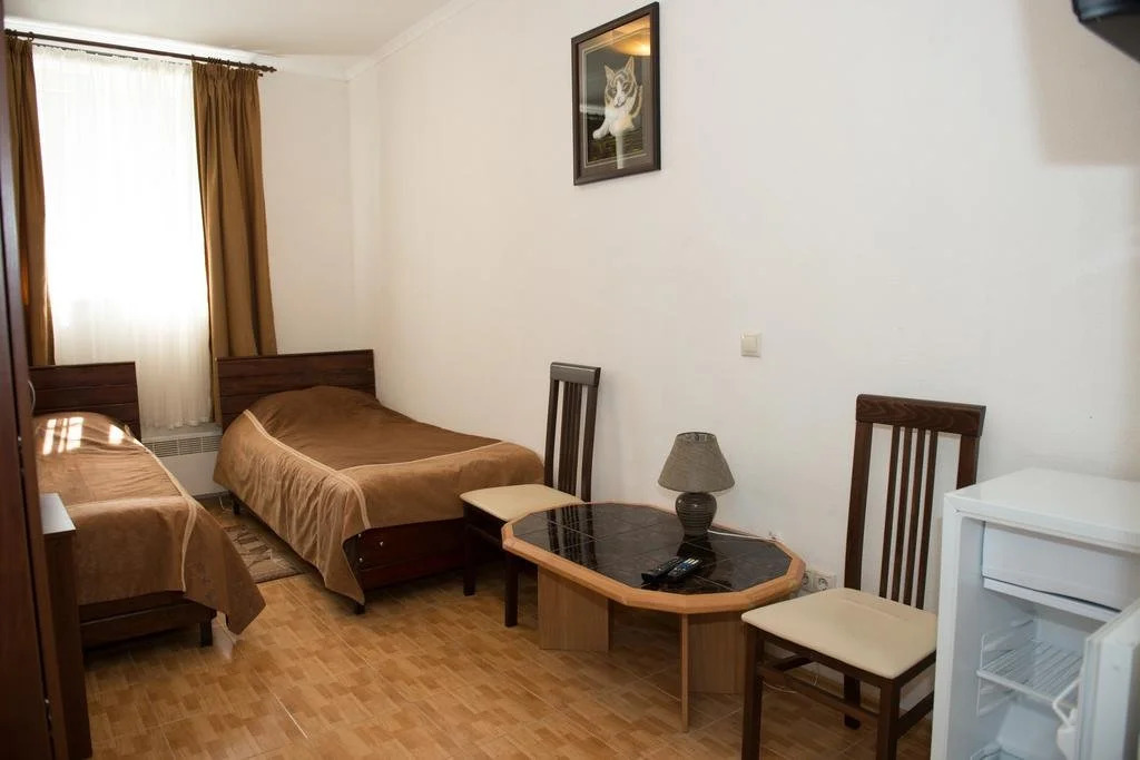 Acorn Hotel
