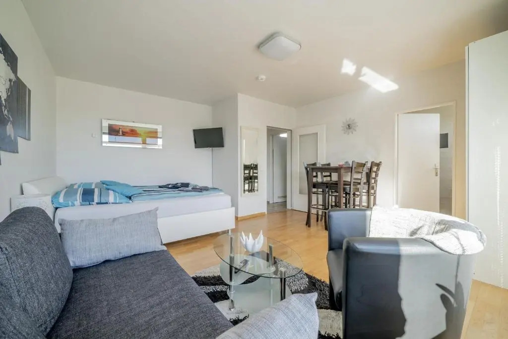 Id 6897 - Private Apartment