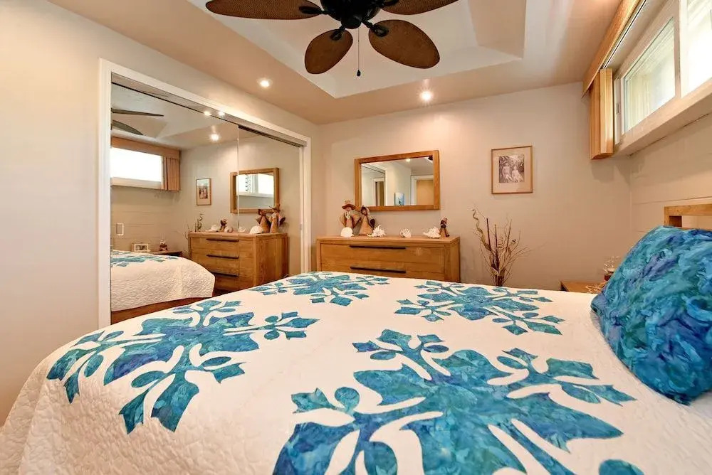 Lahaina Roads 209 1 Bedroom 1 Bathroom Condo by Redawning