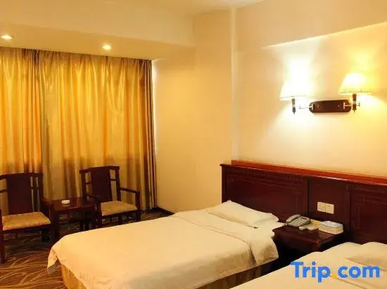 Lingchuan Fuxin Holiday Hotel