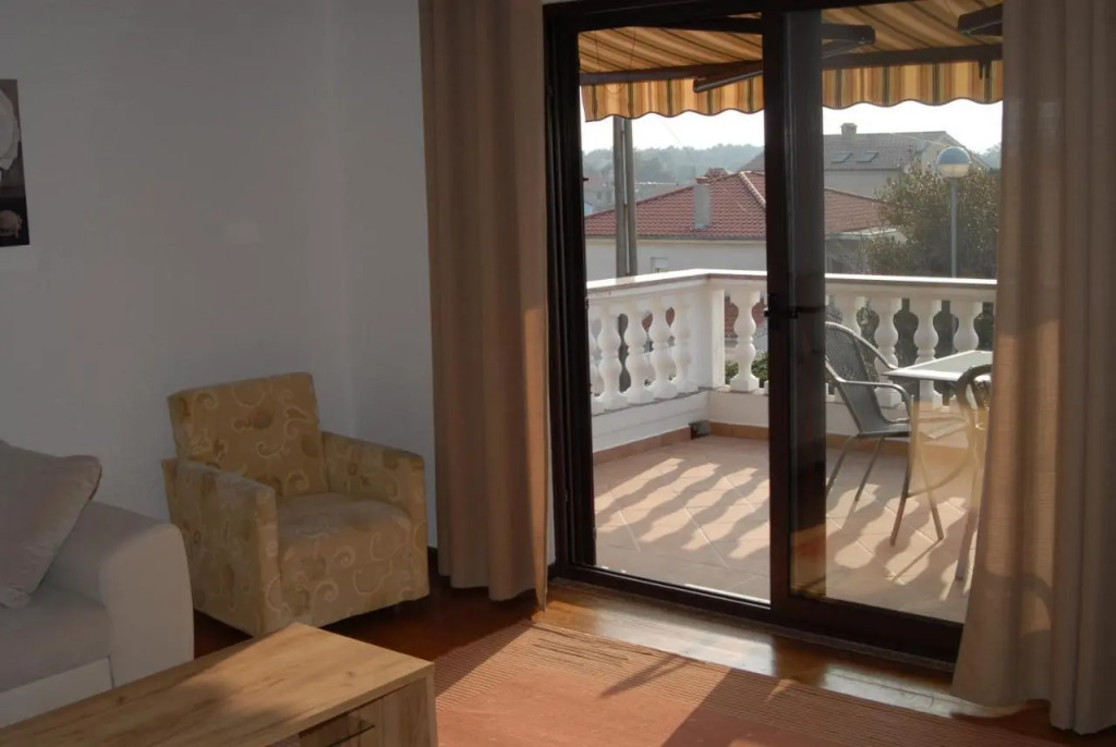 Apartments Karabaic