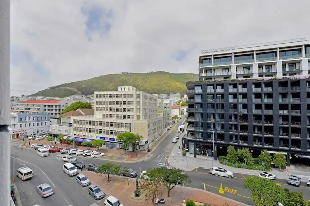 The Flamingo One Bed Sea Point Promenade