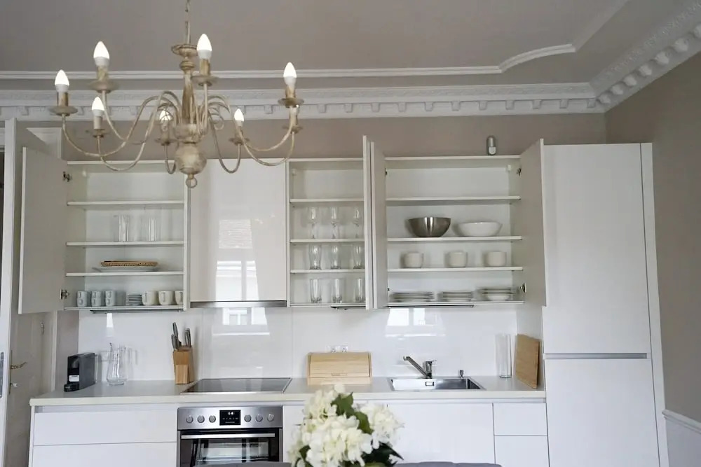 GuestHost Design Apartments