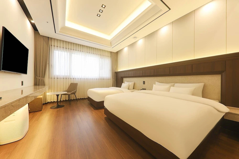 Hotel Demer Mokpo