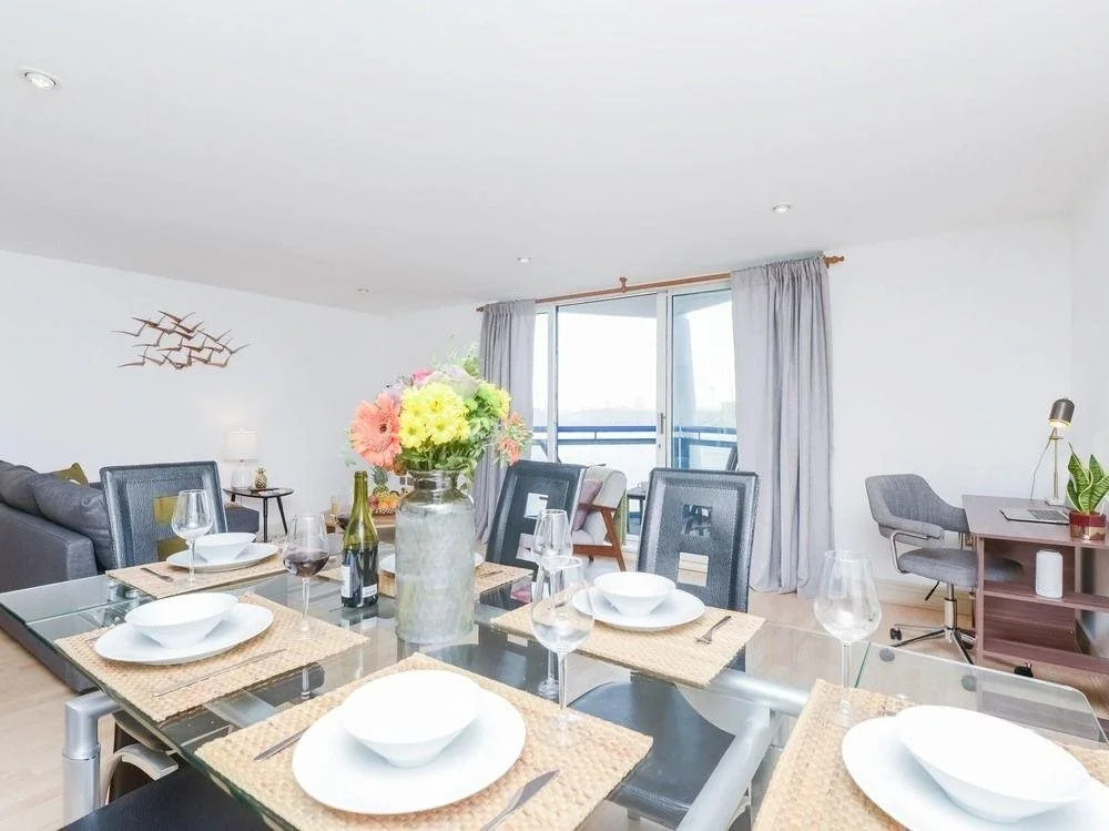 The Regency River View Apartment