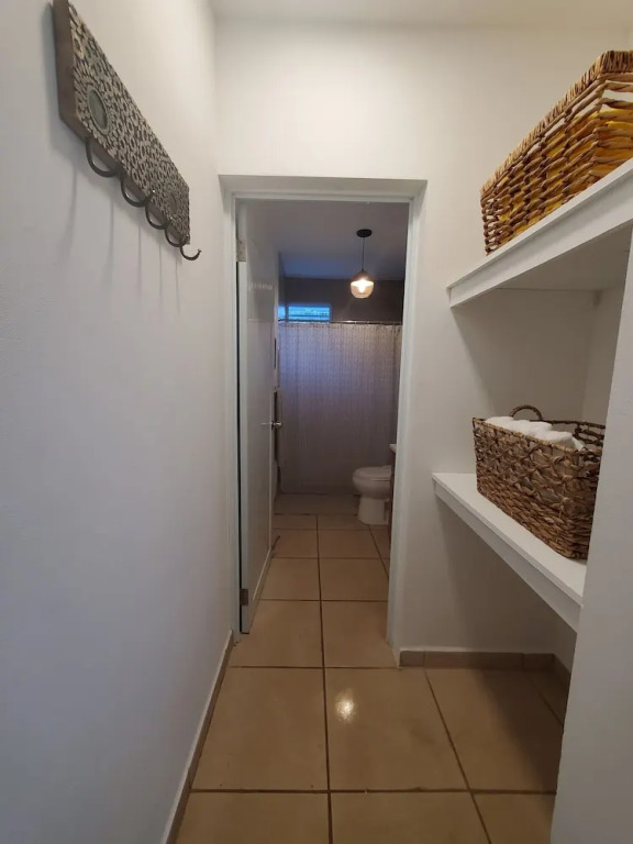 Comfy apartment 8 minute walk from beach