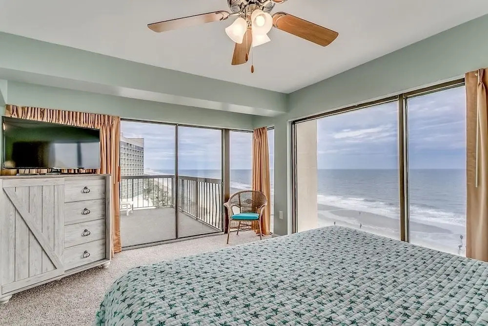 Savoy Penthouse 603