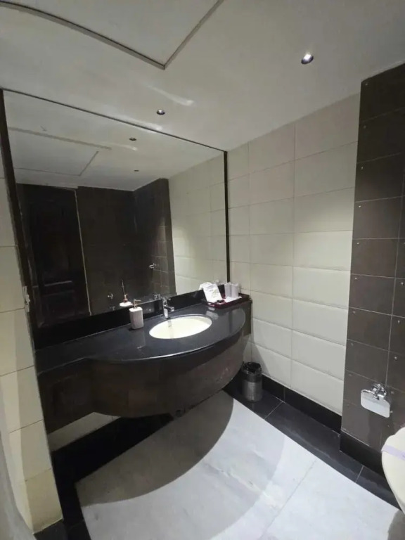 Hotel Supreme Suites Ludhiana