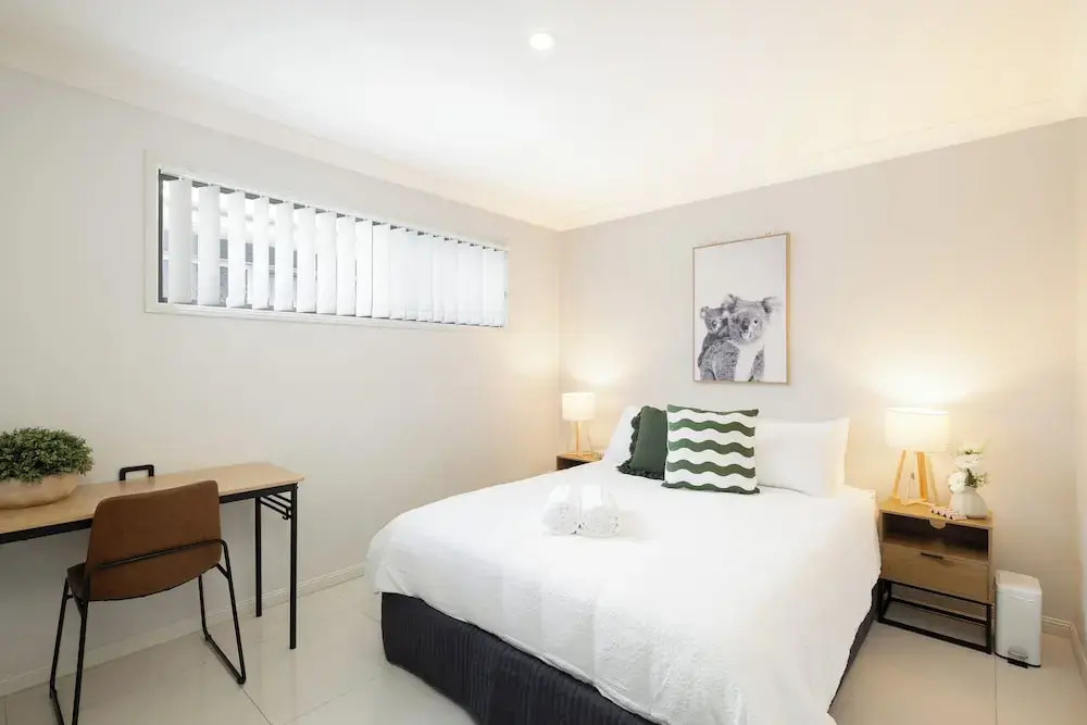 Smart Suites Self Check-in Apartments - 18 Darnley