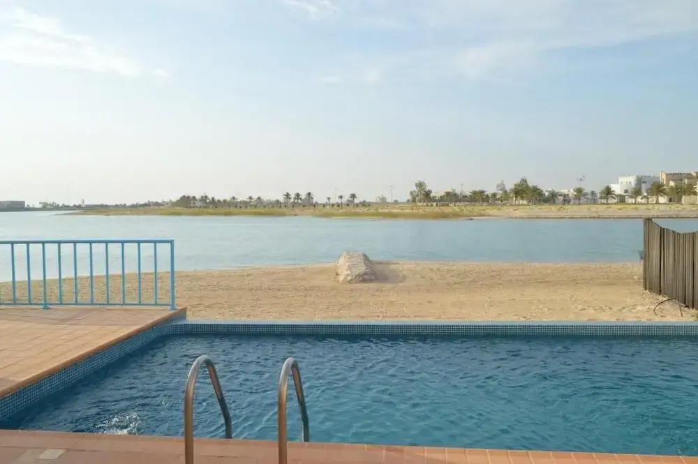 Wave Resort