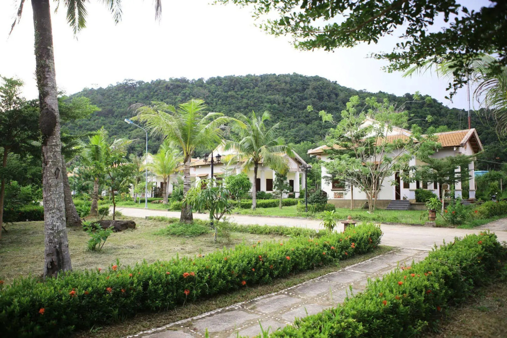 Phu Son Village Resort