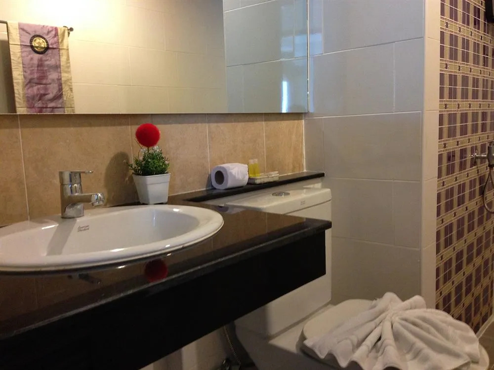 Enjoy Hotel