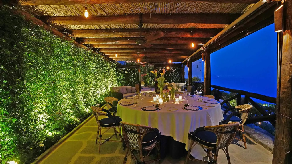 Monastero Santa Rosa Hotel & Spa