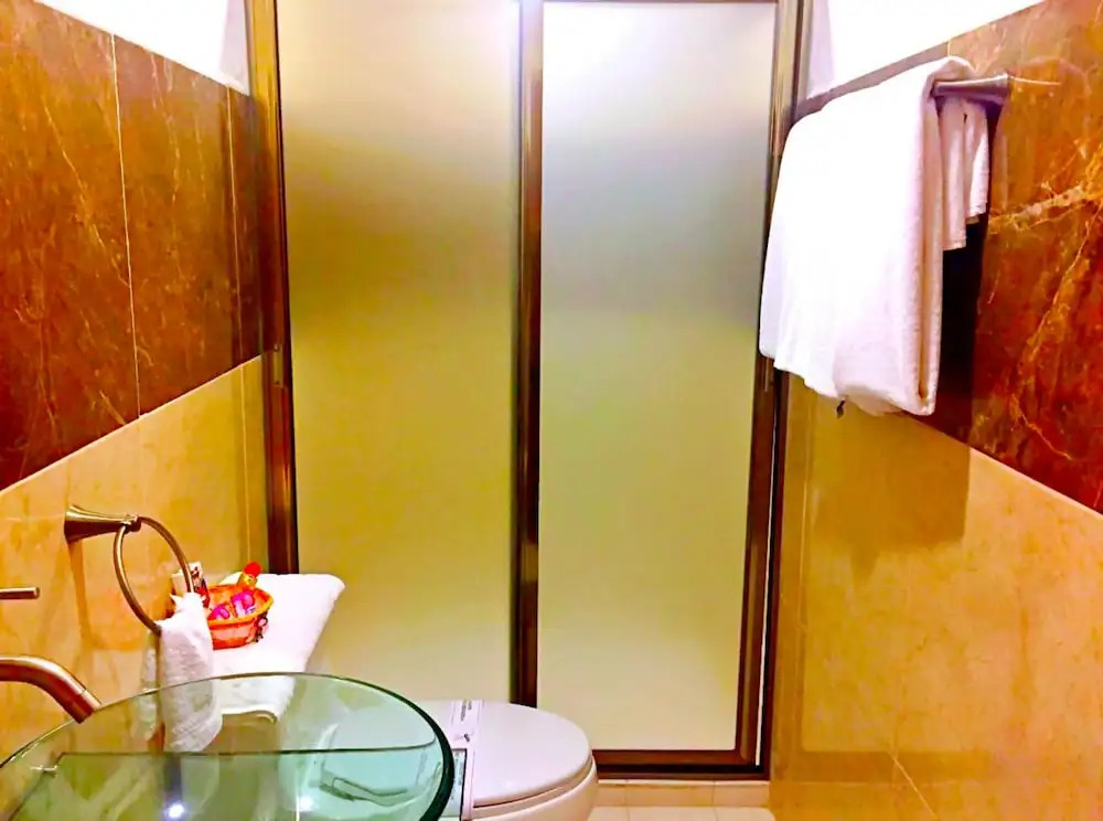 Hotel Versalles Suites