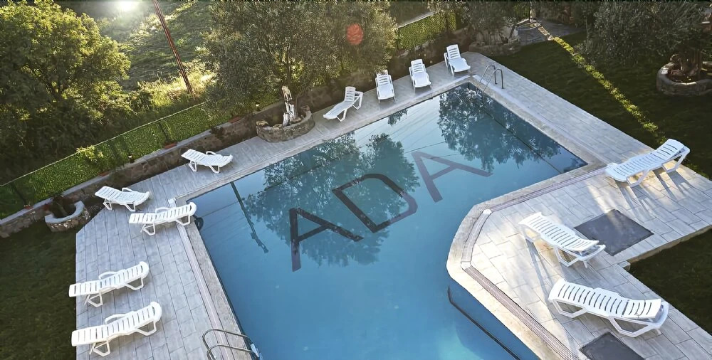 Ada Motel