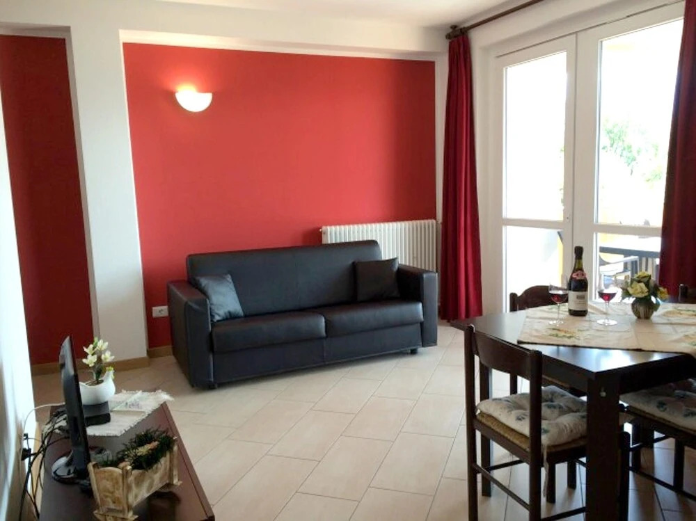 Apartment With 2 Bedrooms in Vercana, With Wonderful Lake View, Shared Pool, Furnished Balcony - 2 km From the Beach