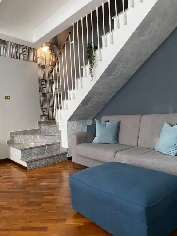 Design Villa with parking Navigli Milan sleeps5