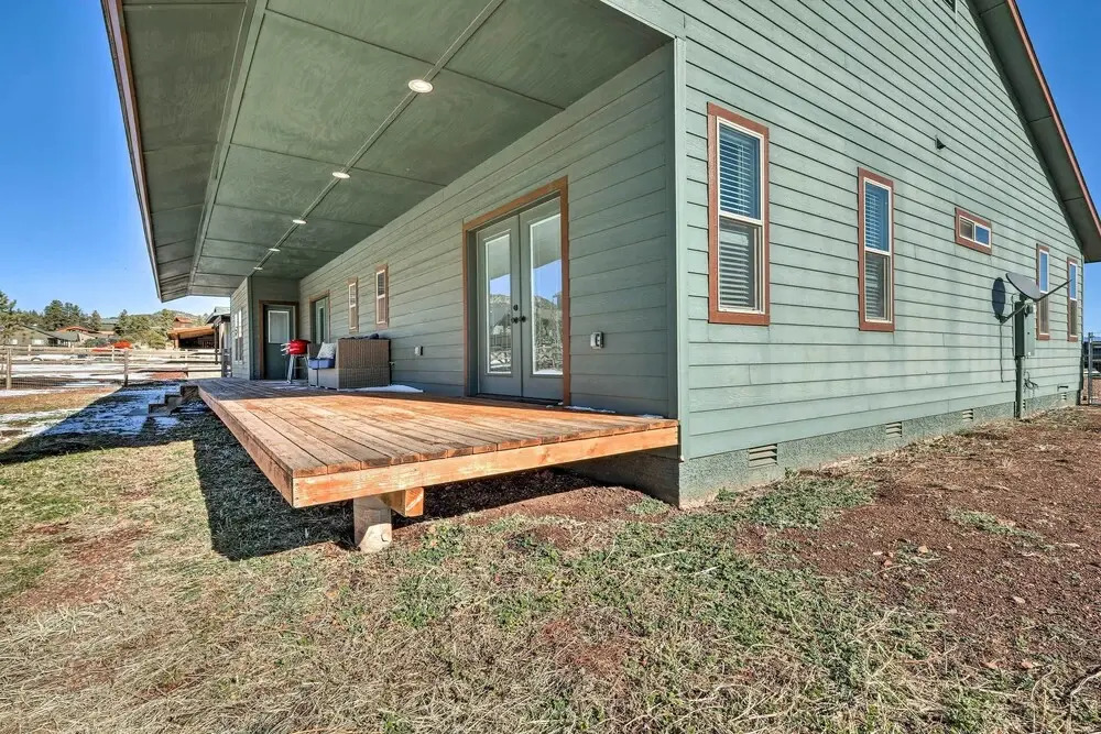 Spacious Williams Home w/ Yard: Near Hiking!