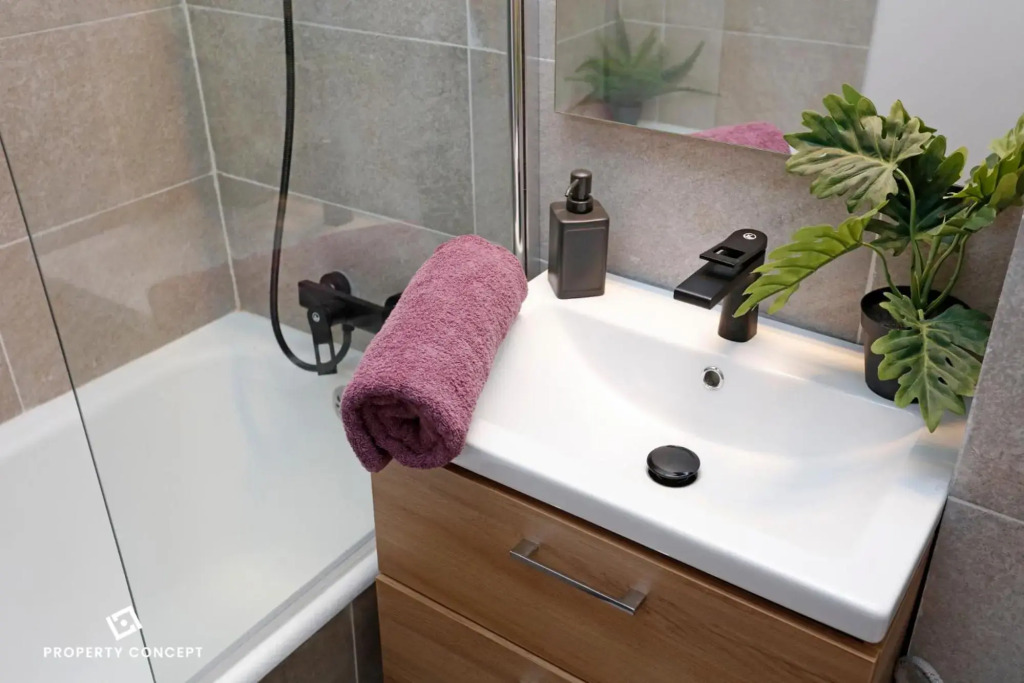 Brand new lovely studio close to Favorit metro station