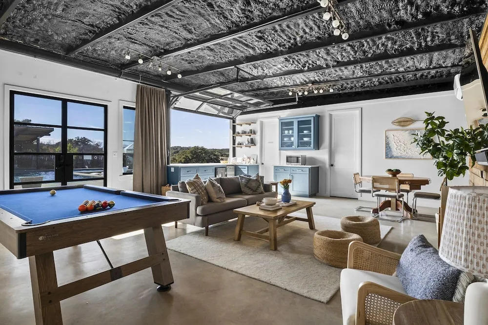 10 Bedroom | Pool | Hot tub | Pickleball | Firepit