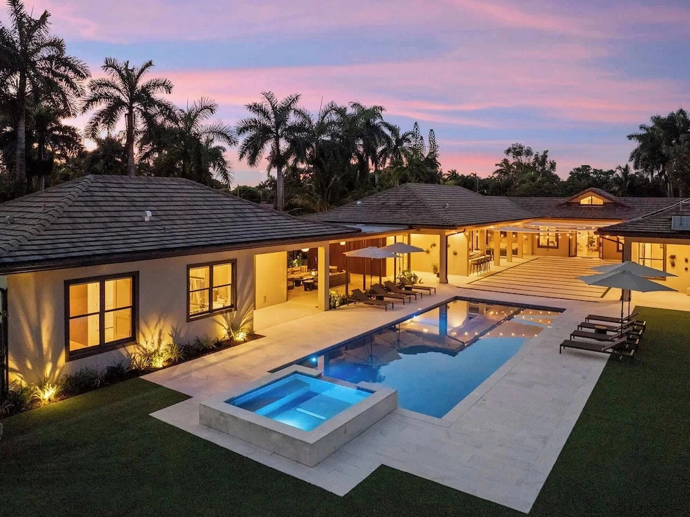 Villa Banyan by Rove Travel 7BR Home W/mini Golf