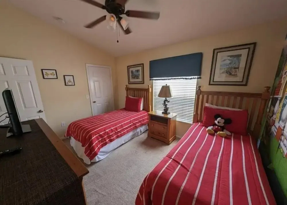 Beautiful 3 Bed Townhome In Windsor Hills Resort 3 Bedroom Townhouse by RedAwning