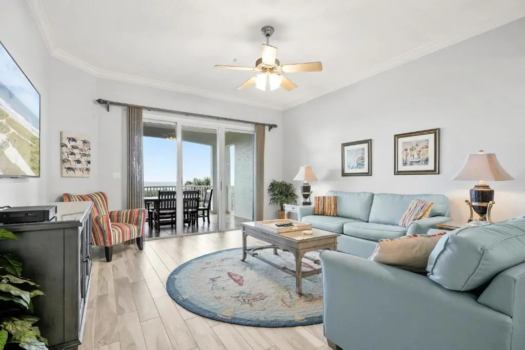 824 Cinnamon Beach, 3 Bedroom, Sleeps 8, Ocean Front, 2 Pools, Elevator