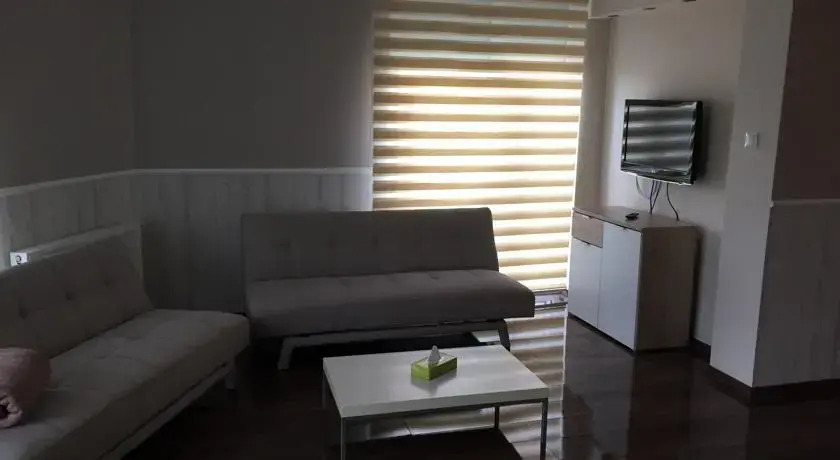 Belle Casa 22