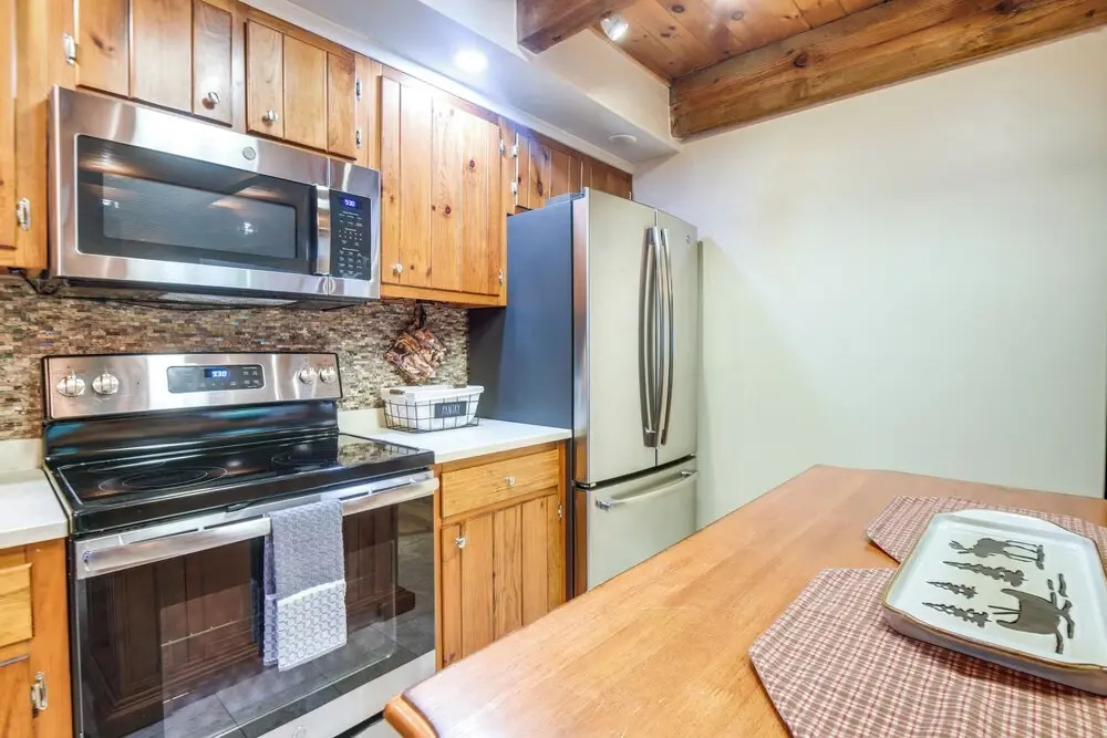 Hot Tub, Near Saco River! Summer Family Getaway