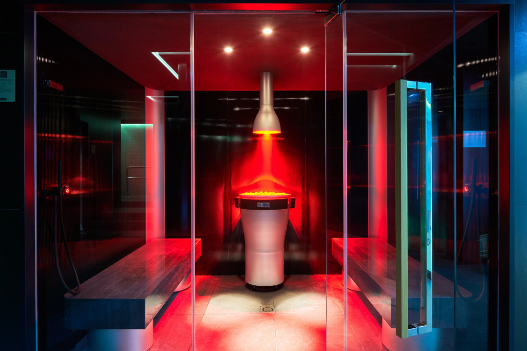 Amphora Hotel