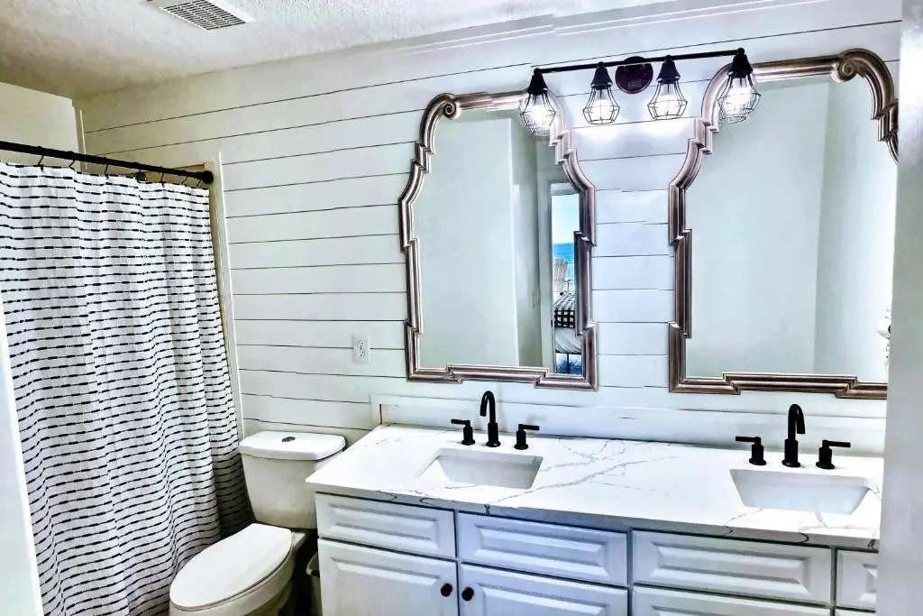 Barefoot Bliss - beachfront condo - sleeps 14