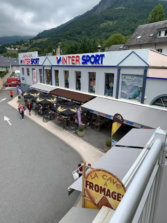 Appartement centre ville Luz Saint Sauveur T4 pour 10 personnes