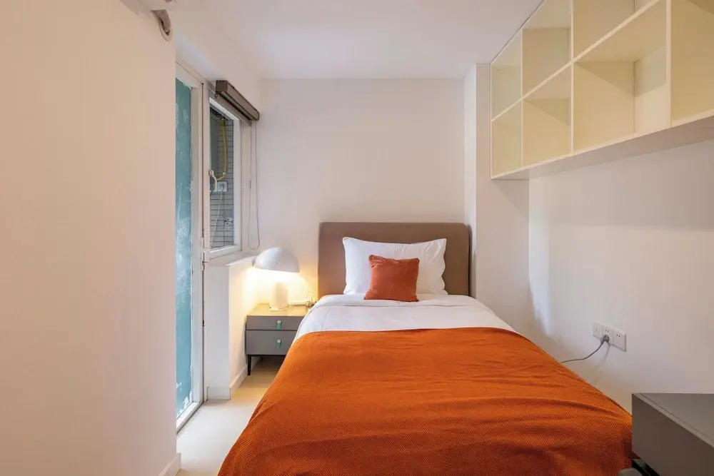 Tyms Bright 2BR 1BA Apt Xuhui Center