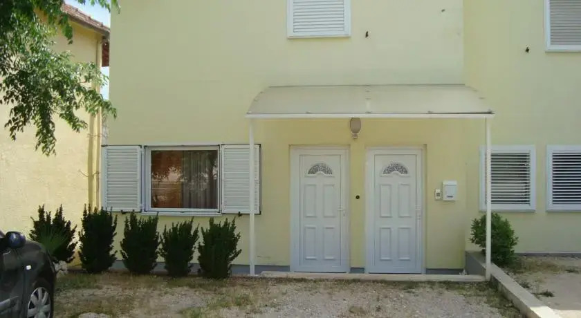 Apartment Spomenka