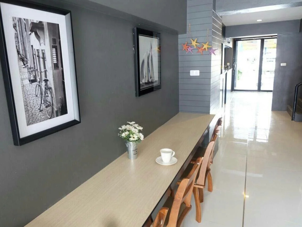 Loma Hostel at Phuket Town