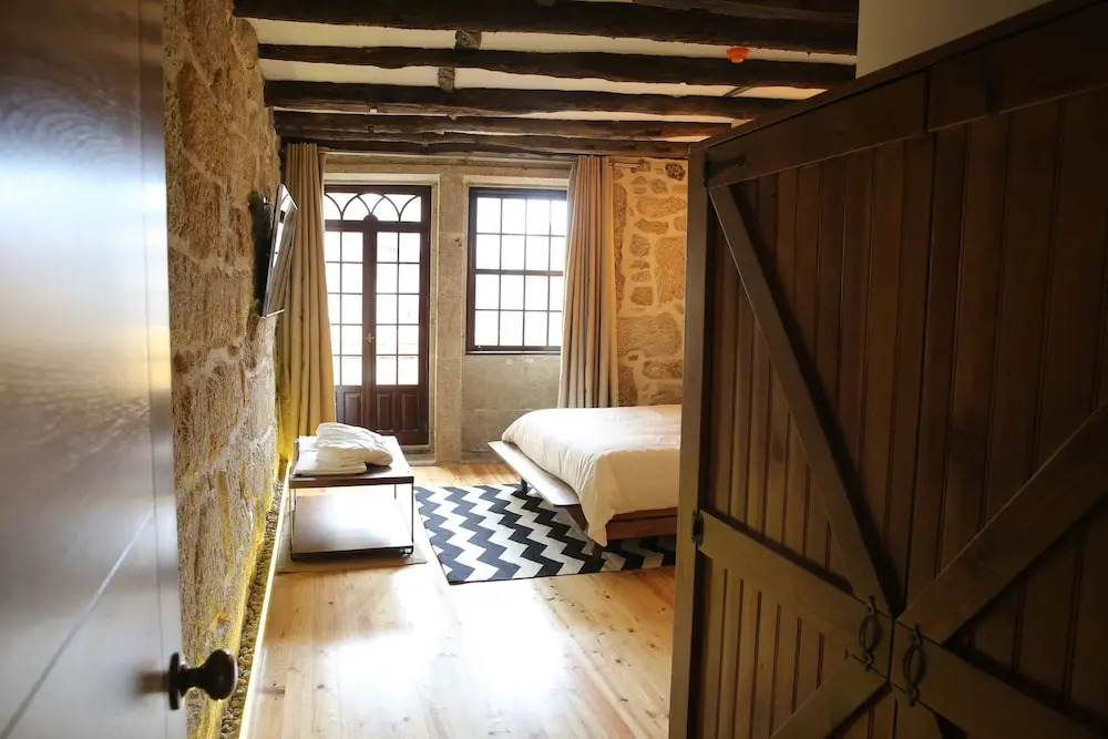 Porto Est. 1830