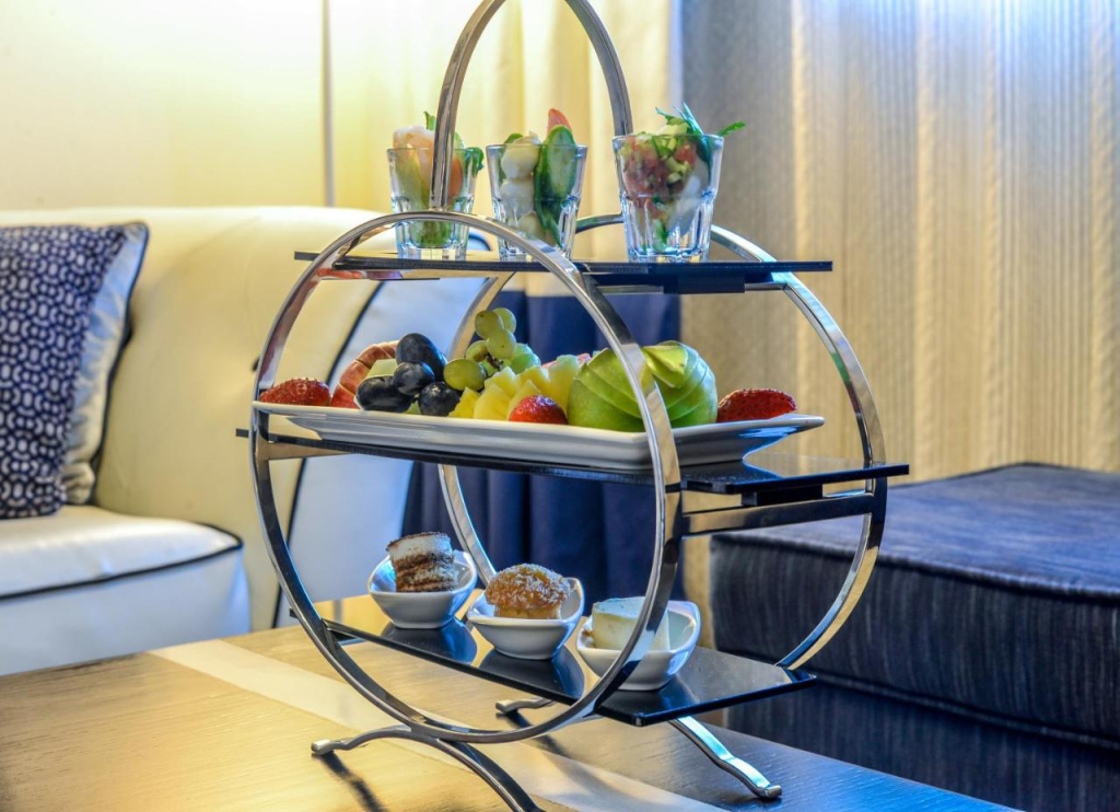 First Central Hotel Suites