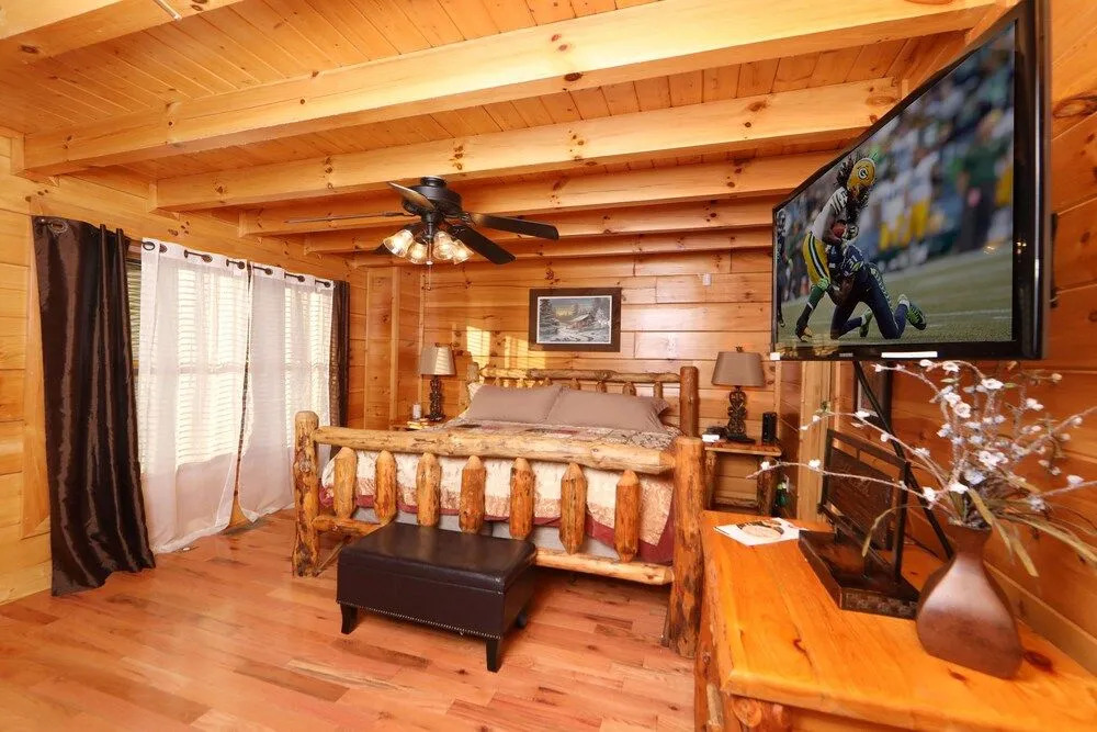 Amazing Grace - Two Bedroom Cabin