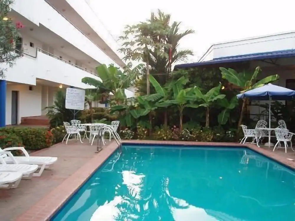 Hotel Versalles