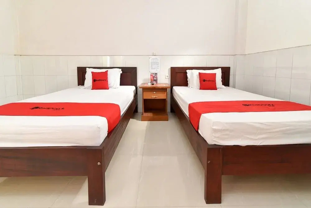 RedDoorz @ Jalan Ubung Denpasar