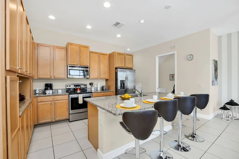 Private Pool BBQ Free Resort Access, Near Wdw!