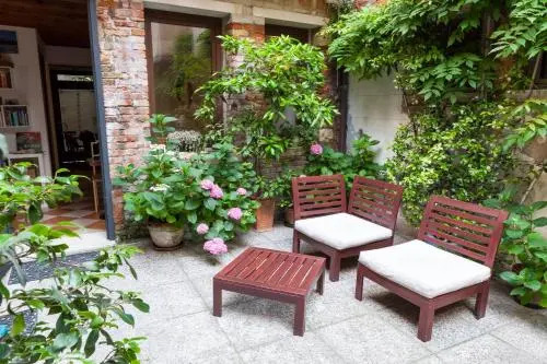 Fujiyama B & B