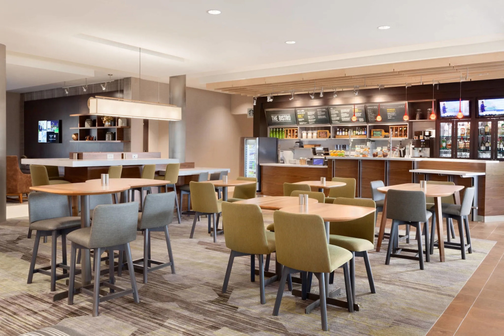 Courtyard by Marriott Boston Dedham/Westwood
