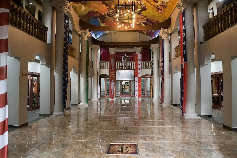 Excalibur Boutique Hotel